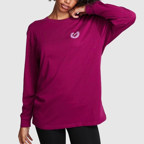 PINK VICTORIA’S SECRET OVERSIZED LONG-SLEEVE CAMPUS TEE M - Picture 3 of 3